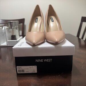 Size 12 Nine West Tatiana natural leather Heels New in the box